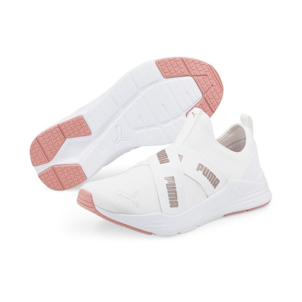 PUMA Wired Run Slip-On Sneaker                   NWT Box Included